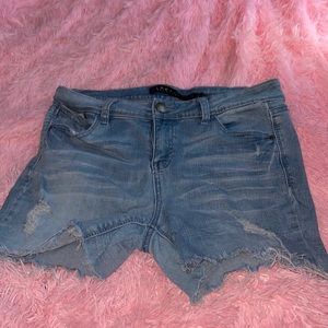 Jean shorts SIZE 9